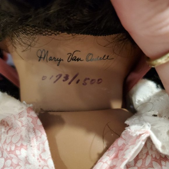 Petunia - Picture 8 of 9